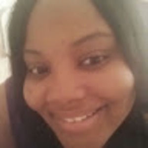 Meet your Posher, Khadijah